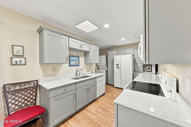 17037 N PINION Lane, Sun City, AZ 85373