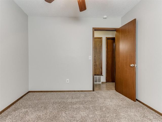 822 Russell Circle, Norman, OK 73071