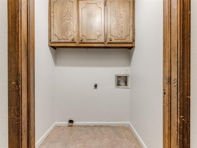822 Russell Circle, Norman, OK 73071