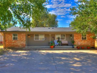 822 Russell Circle, Norman, OK 73071
