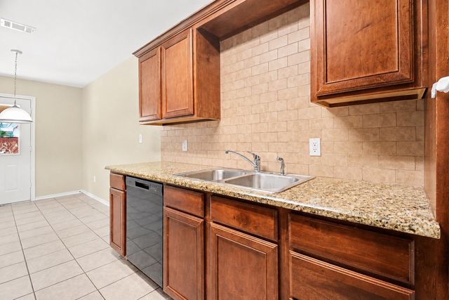 823 Parkplace Ridge, Princeton, TX 75407