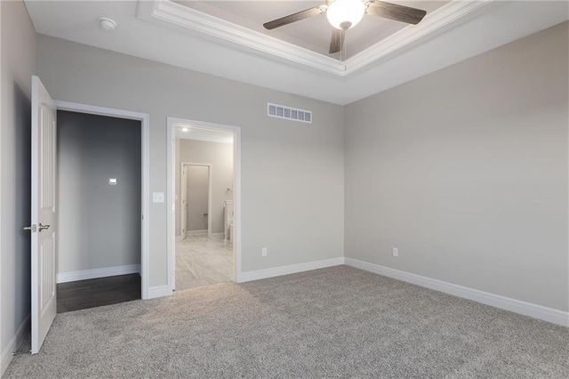 11010 N Corrington Avenue, Kansas City, MO 64156