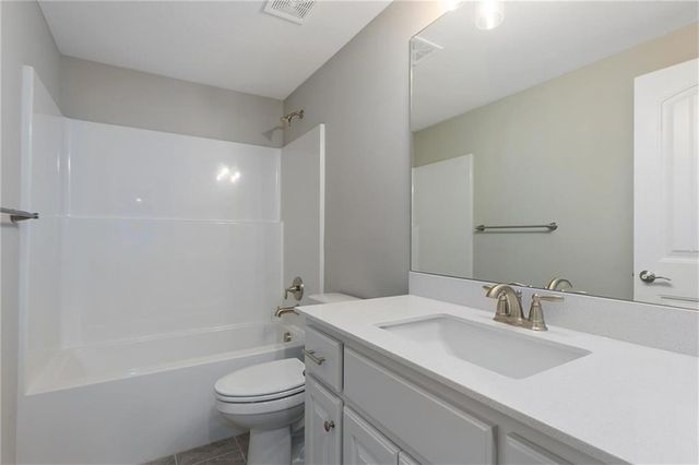 11010 N Corrington Avenue, Kansas City, MO 64156