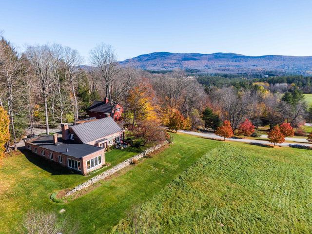 487 Vermont Route 100, Londonderry, VT 05155