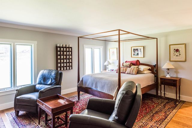 487 Vermont Route 100, Londonderry, VT 05155