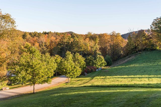487 Vermont Route 100, Londonderry, VT 05155