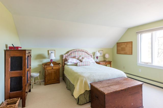 487 Vermont Route 100, Londonderry, VT 05155