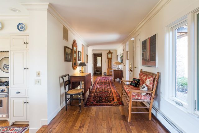 487 Vermont Route 100, Londonderry, VT 05155