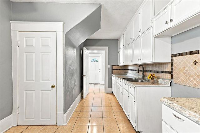 212 N Valley Street, Kansas City, KS 66102