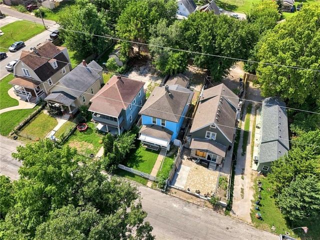 212 N Valley Street, Kansas City, KS 66102