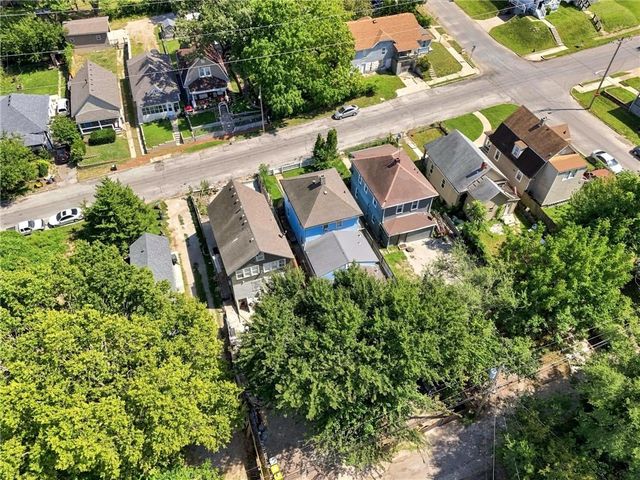 212 N Valley Street, Kansas City, KS 66102