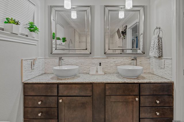 12379 Fairhaven Dr, Baton Rouge, LA 70815