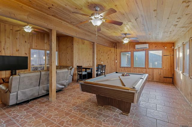 12379 Fairhaven Dr, Baton Rouge, LA 70815