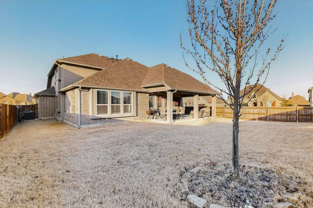 476 Wolf Creek Drive, Waxahachie, TX 75165