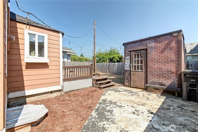 2327 Harrison Avenue, Everett, WA 98201