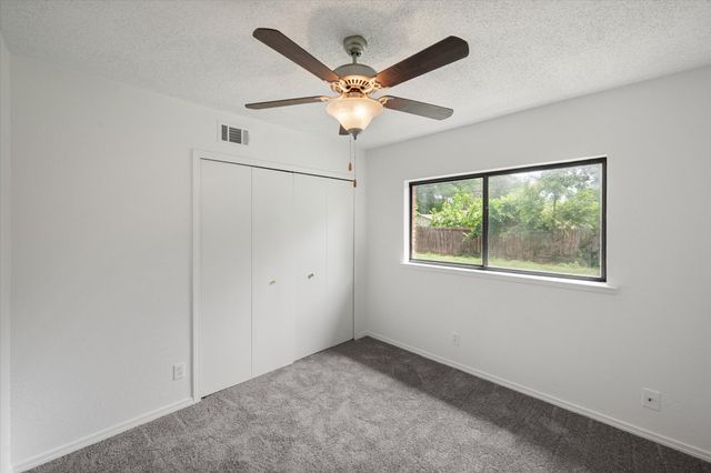 3202 Parker Street, Irving, TX 75062