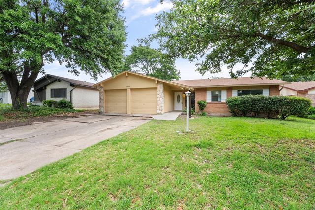 3202 Parker Street, Irving, TX 75062