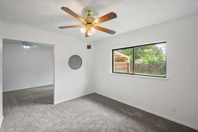 3202 Parker Street, Irving, TX 75062