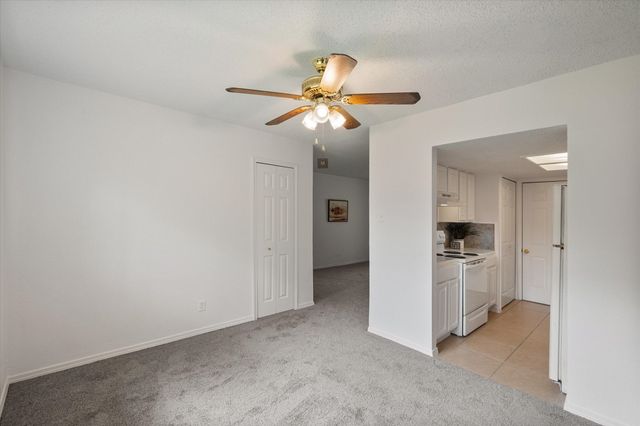 3202 Parker Street, Irving, TX 75062