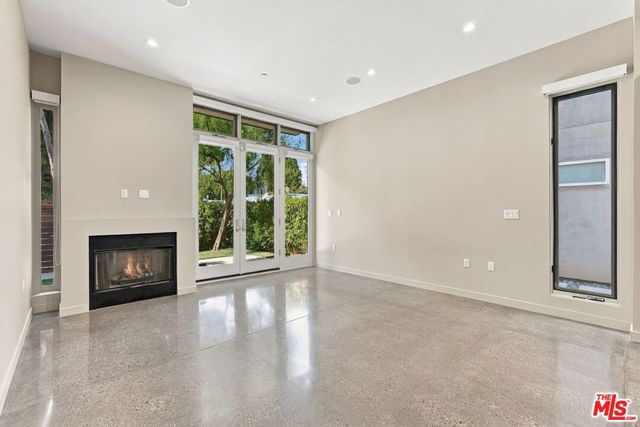 744 Marine Street, Santa Monica, CA 90405