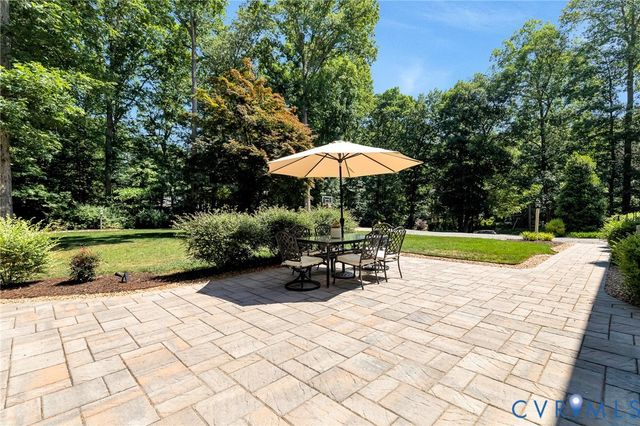 10157 Nina Ct, Mechanicsville, VA 23116