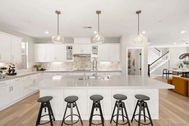 944 Lindbergh, San Marcos, CA 92069