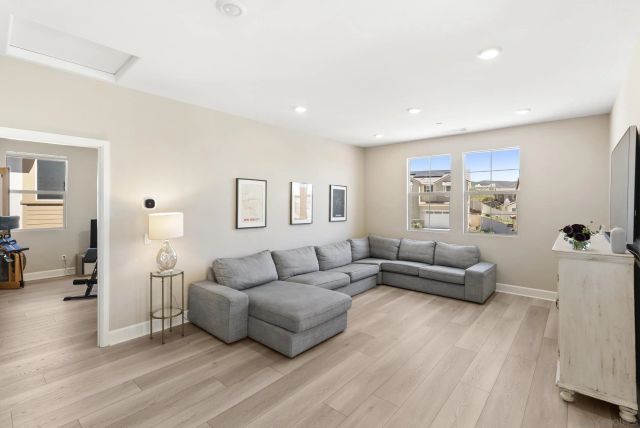 944 Lindbergh, San Marcos, CA 92069