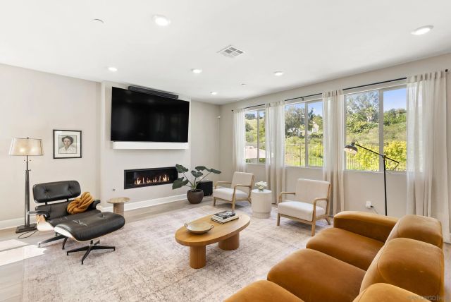 944 Lindbergh, San Marcos, CA 92069