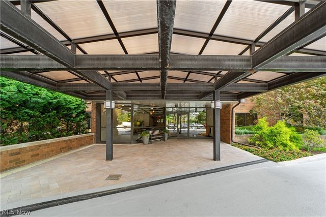 27500 Cedar Road 708, Beachwood, OH 44122