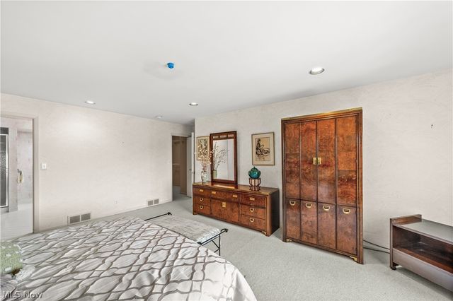 27500 Cedar Road 708, Beachwood, OH 44122