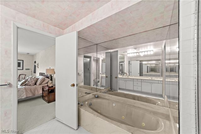 27500 Cedar Road 708, Beachwood, OH 44122