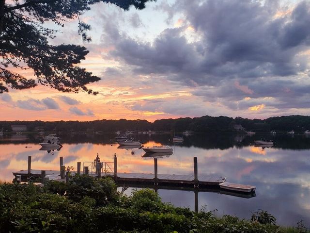 381 Great Oak Road APT 9, Mashpee, MA 02649