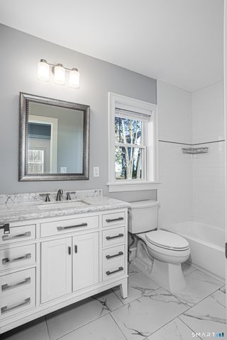 65 Mason Street, Fairfield, CT 06825