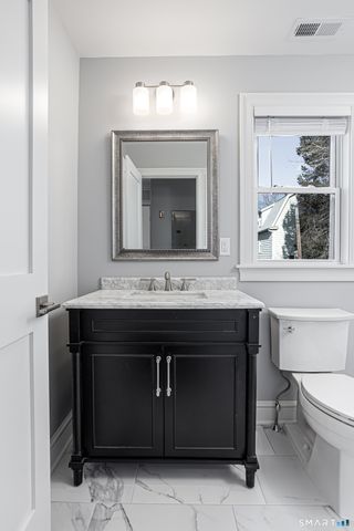 65 Mason Street, Fairfield, CT 06825