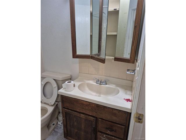 18249 E Mexico Pl, Aurora, CO 80017
