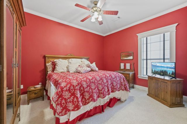 510 Cherry Hills Drive, Huntsville, TX 77340