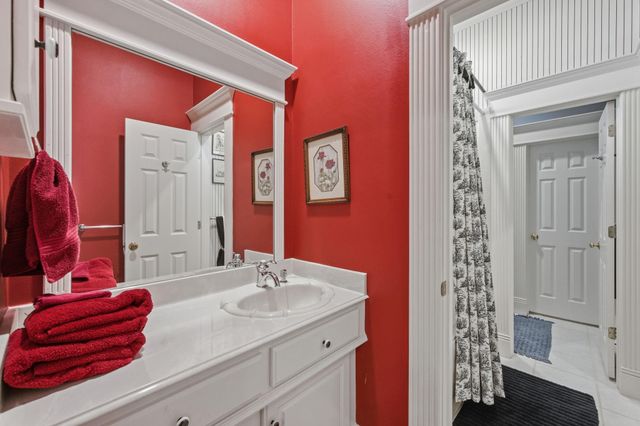 510 Cherry Hills Drive, Huntsville, TX 77340