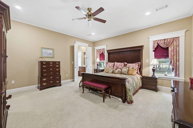 510 Cherry Hills Drive, Huntsville, TX 77340