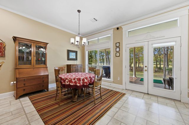 510 Cherry Hills Drive, Huntsville, TX 77340