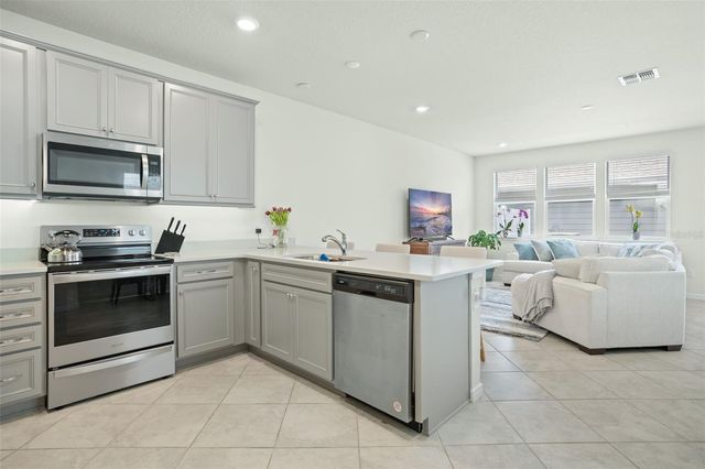 10449 FOLLY BEACH ROAD, Orlando, FL 32827