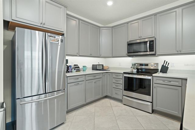 10449 FOLLY BEACH ROAD, Orlando, FL 32827