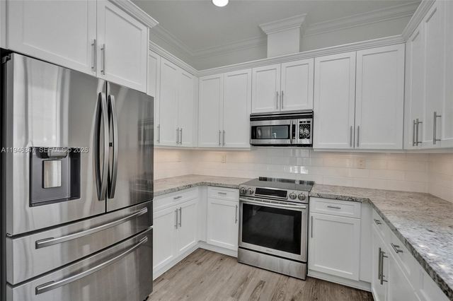 1115 NE 14th Ave, Fort Lauderdale, FL 33304