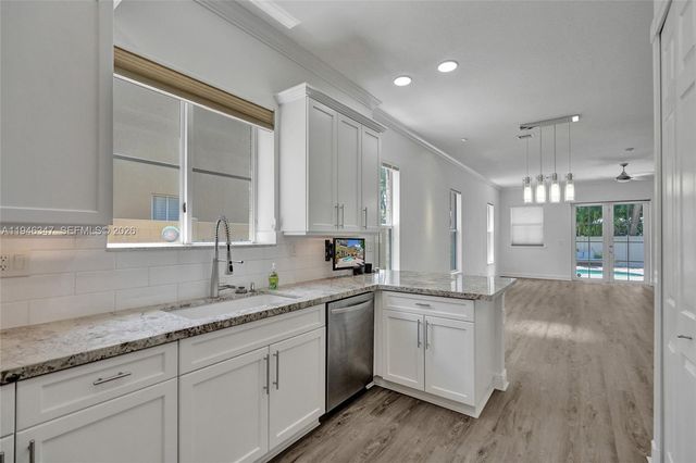 1115 NE 14th Ave, Fort Lauderdale, FL 33304