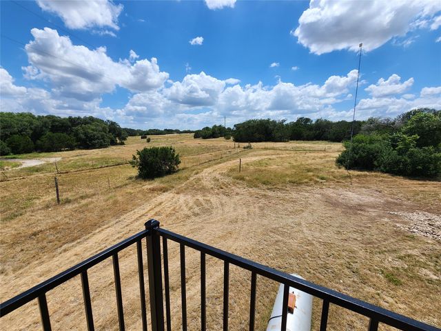 500 Spring Creek RD, Florence, TX 76527