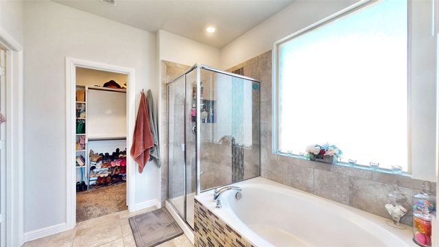 444 Skipper Lane, Azle, TX 76020