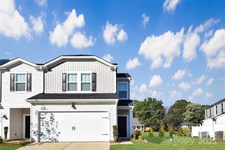 2312 Belterra Drive, Charlotte, NC 28216