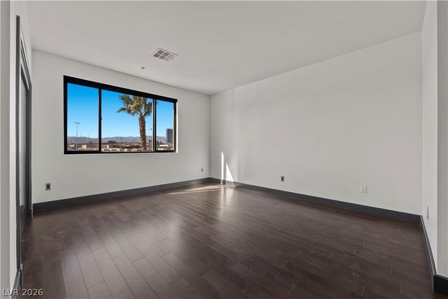 4565 Dean Martin Drive 102, Las Vegas, NV 89103