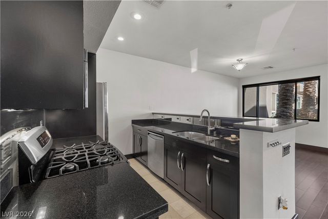 4565 Dean Martin Drive 102, Las Vegas, NV 89103