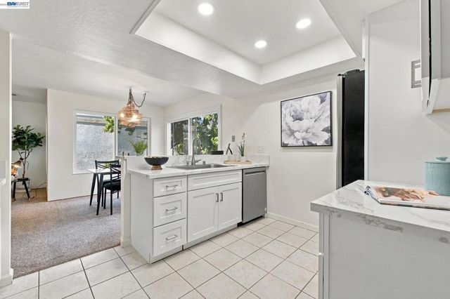 3817 Dryden Rd, Fremont, CA 94555