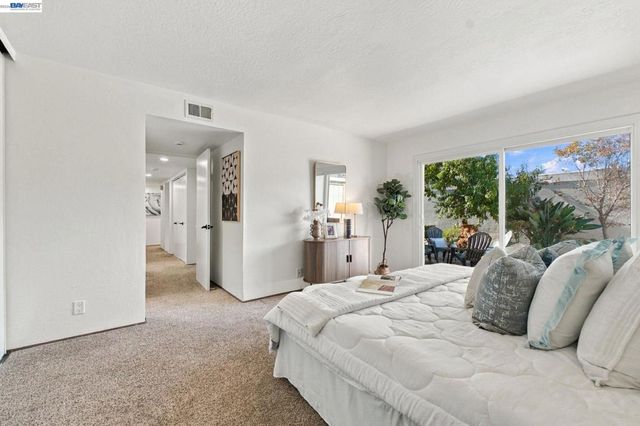 3817 Dryden Rd, Fremont, CA 94555